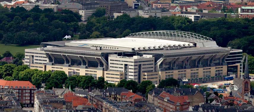 http://footballtripper.com/wp-content/uploads/2014/08/telia-parken-copenhagen-stadium-aerial.jpg