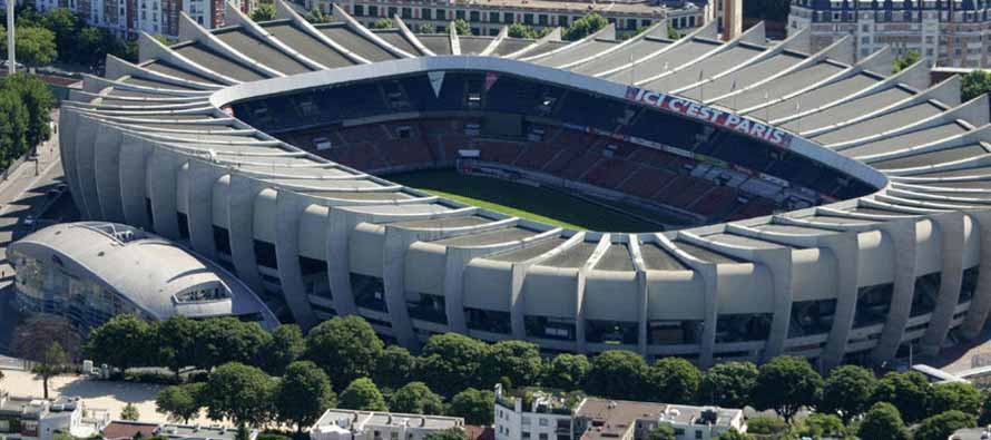 Parc des Princes Stadium Guide - PSG | Football Tripper