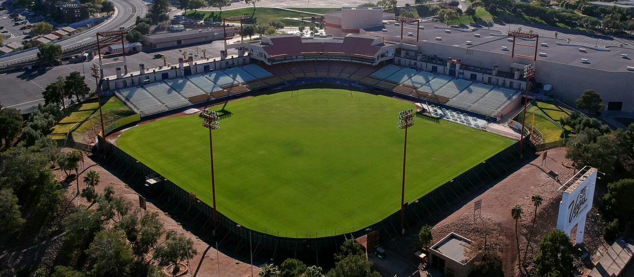 Las Vegas Lights FC Stadium - Cashman Field | Football Tripper