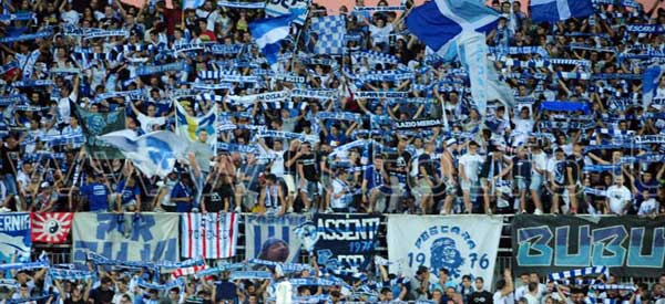 Pescara supporters inside the stadium